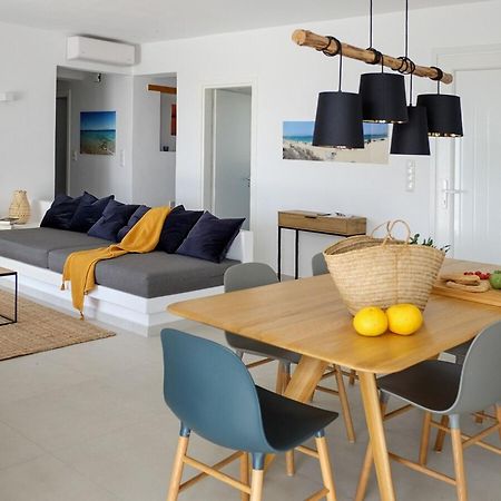 Villa Aura - Beachfront Villa With Private Pool Kastrákion 外观 照片