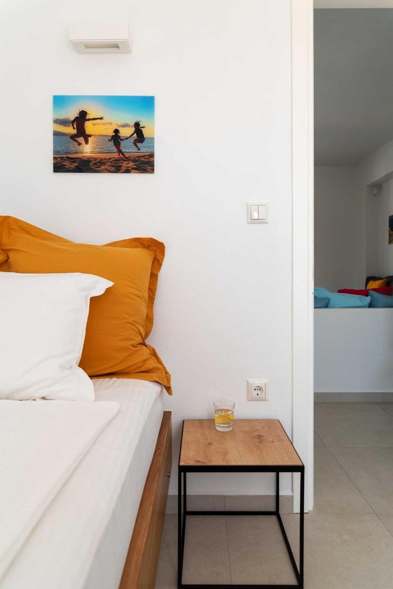 Villa Aura - Beachfront Villa With Private Pool Kastrákion 外观 照片