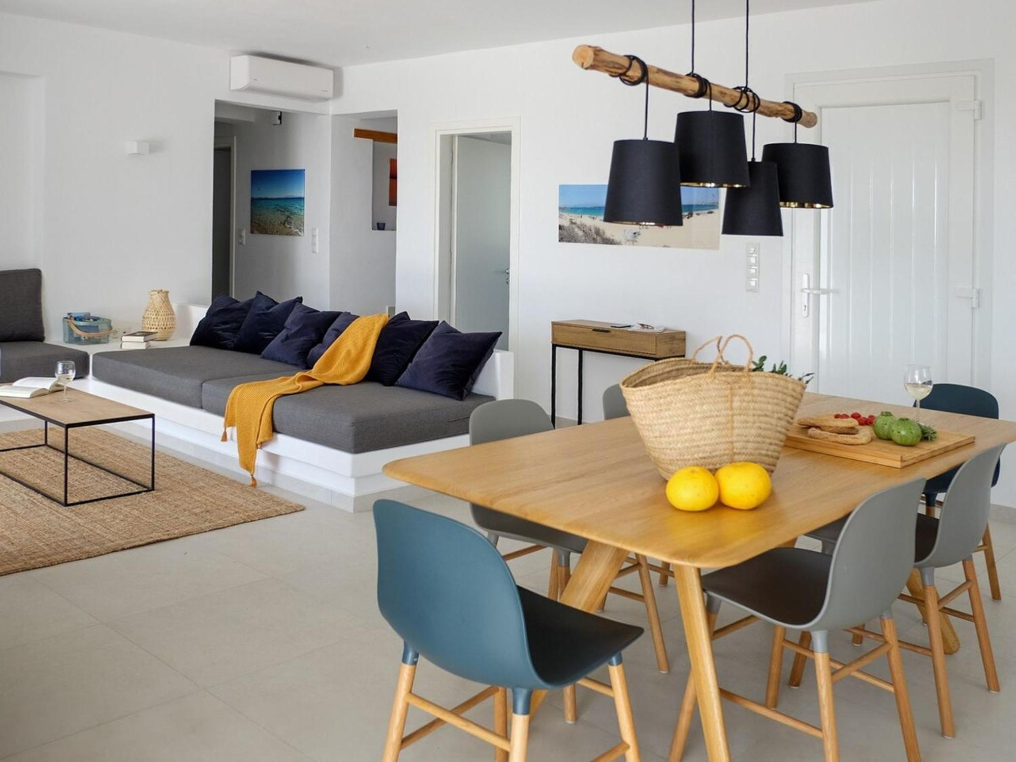 Villa Aura - Beachfront Villa With Private Pool Kastrákion 外观 照片